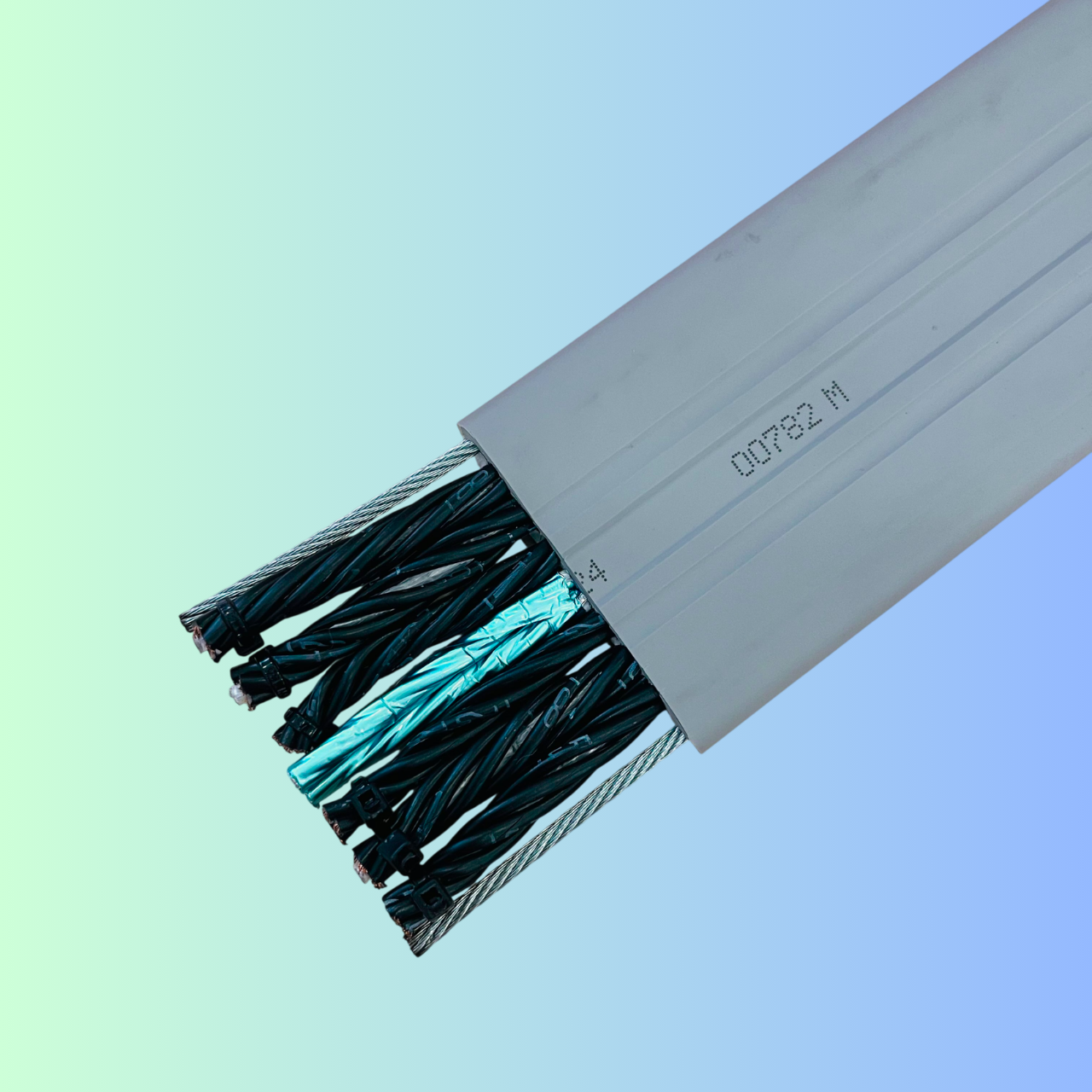 28 ruột+ 4 ruột chống nhiễu+ 2 sợi thép<br>Dây cáp điện (dây Cordon) thang máy DATWYLER