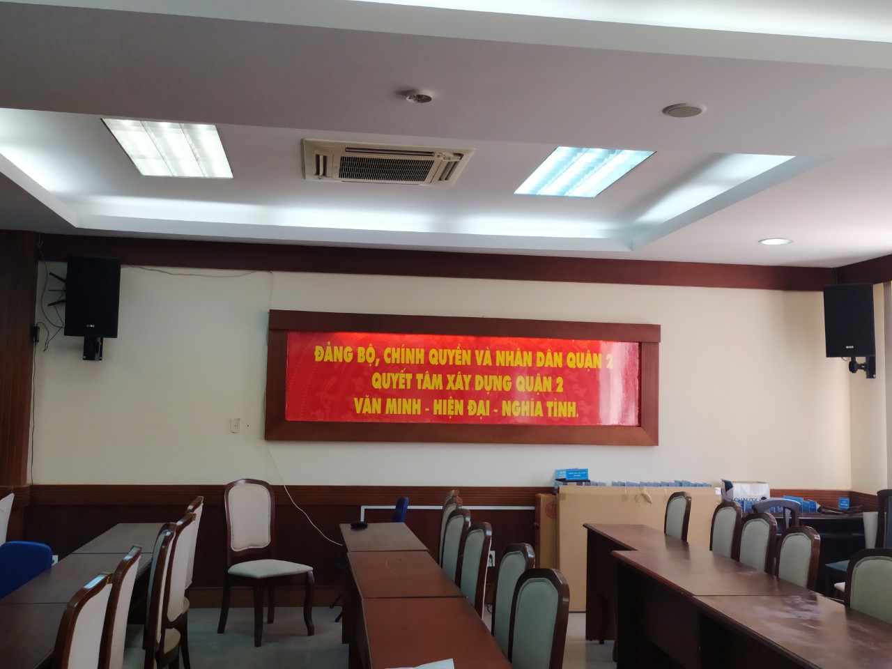 Âm thanh hội trường - Hội trường Hội đồng Nhân dân - Ủy ban Nhân dân Quận 2